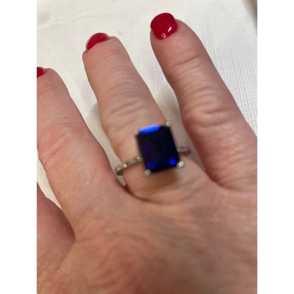 Sterling Silver 925 Blue Stone Ring Women's 6.75 Stunning - Picture 3 of 8